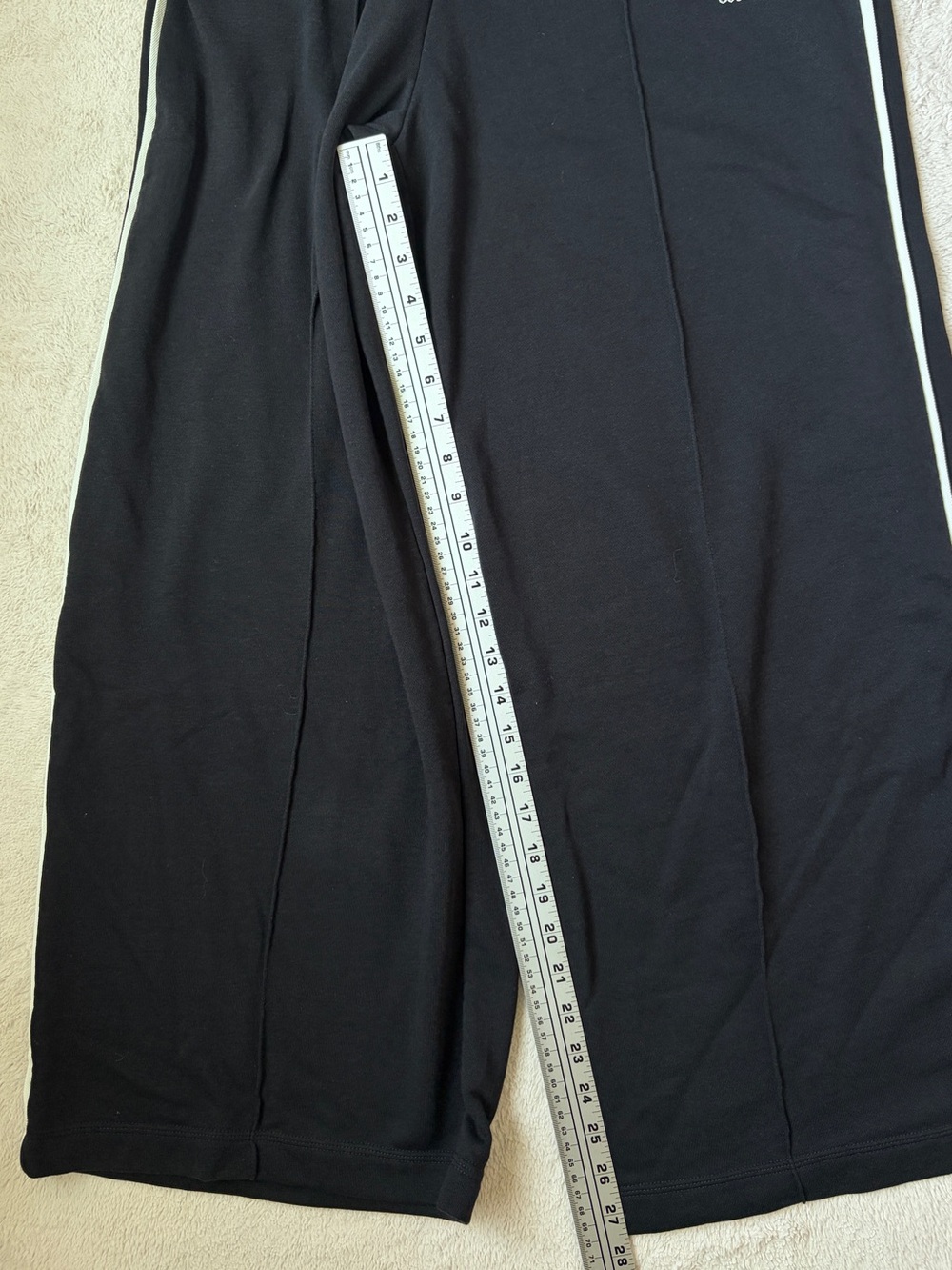 adidas Black Wide-Leg Track Pants with White Side Stripes Women Size Medium - Picture 8 of 11